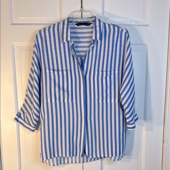 Zara Blue and White Relaxed Notched Collar Shirt - Picture 1 of 8